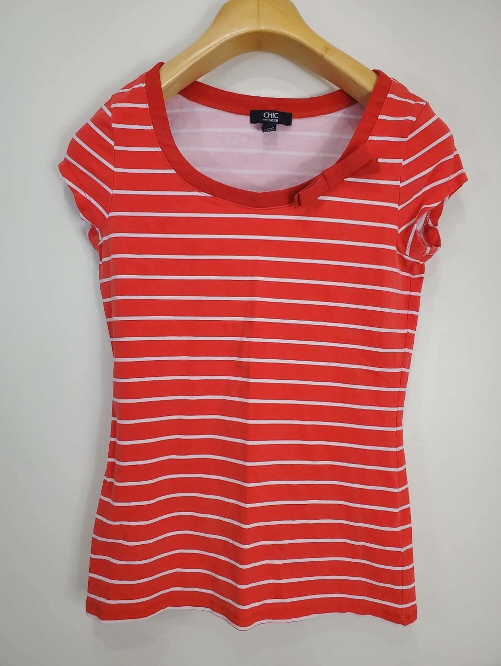 Chic Red & White Striped Scoop Neck Short Sleeve Top